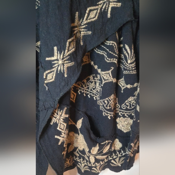 Caite Handmade Embroidered Floral Aztec Black/Beige Draped Boho Cardigan Women S - Picture 3 of 6